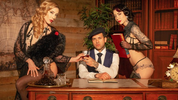 Brazzers /  - Aiden Ashley, Charlotte Sartre, Small Hands All Hands On Small Hands / 10.6.2021