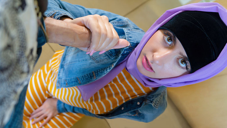 Hijab Hookup / TeamSkeet  / Angeline Red, Donnie Rock / Follow Your Wet Fantasies / 08.08.2021