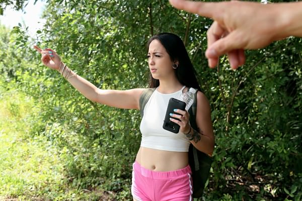 Mofos / Stranded Teens -  Official Snag and Bang Porn Video Starring Mi Ha Doan, Duncan Saint / 12.9.2018