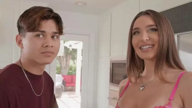 New  Ella Reese Lucky Fan Excited To Have Sex (2025) Hradcore  Roleplay  Pov  Onlyfans  ILUVY  lulustream.com  bigwarp.io