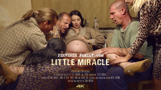 Perversefamily / Little Miracle / Perverse Family 1 part 9