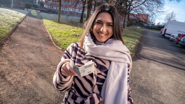 Public Agent / Fakehub - Lena Coxx, Martin Gun Basement Blowjob and Ride / 22.4.2023